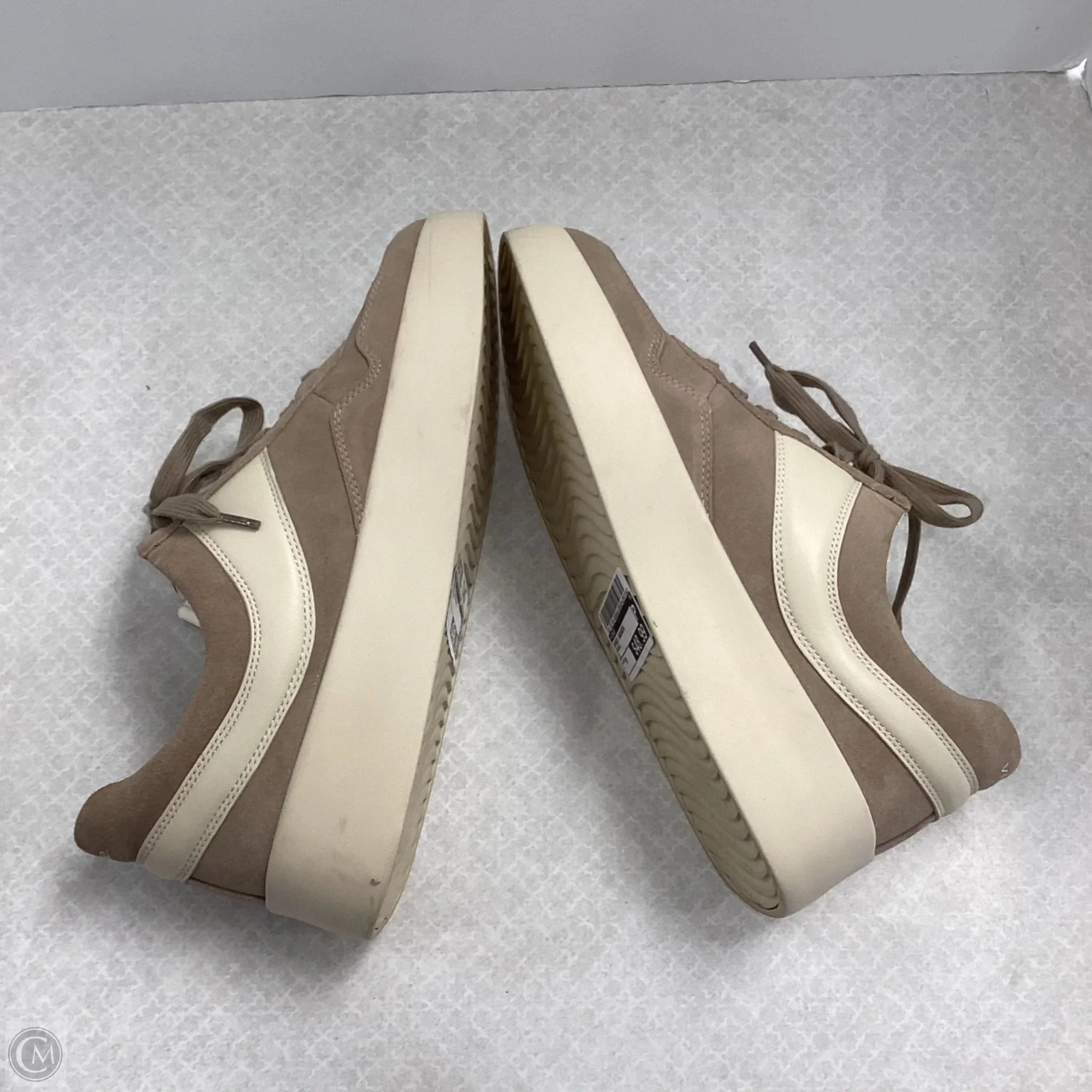 Shoes Sneakers By Vince In Brown, Size: 9
